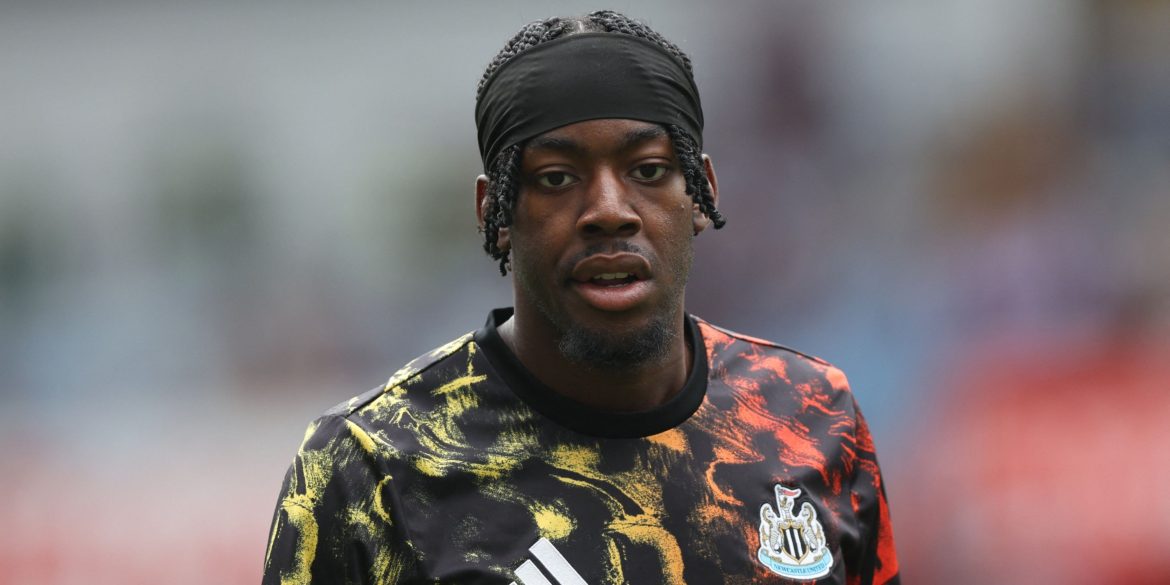 Newcastle can forget Elanga by unleashing 19-year-old "star in the making"
