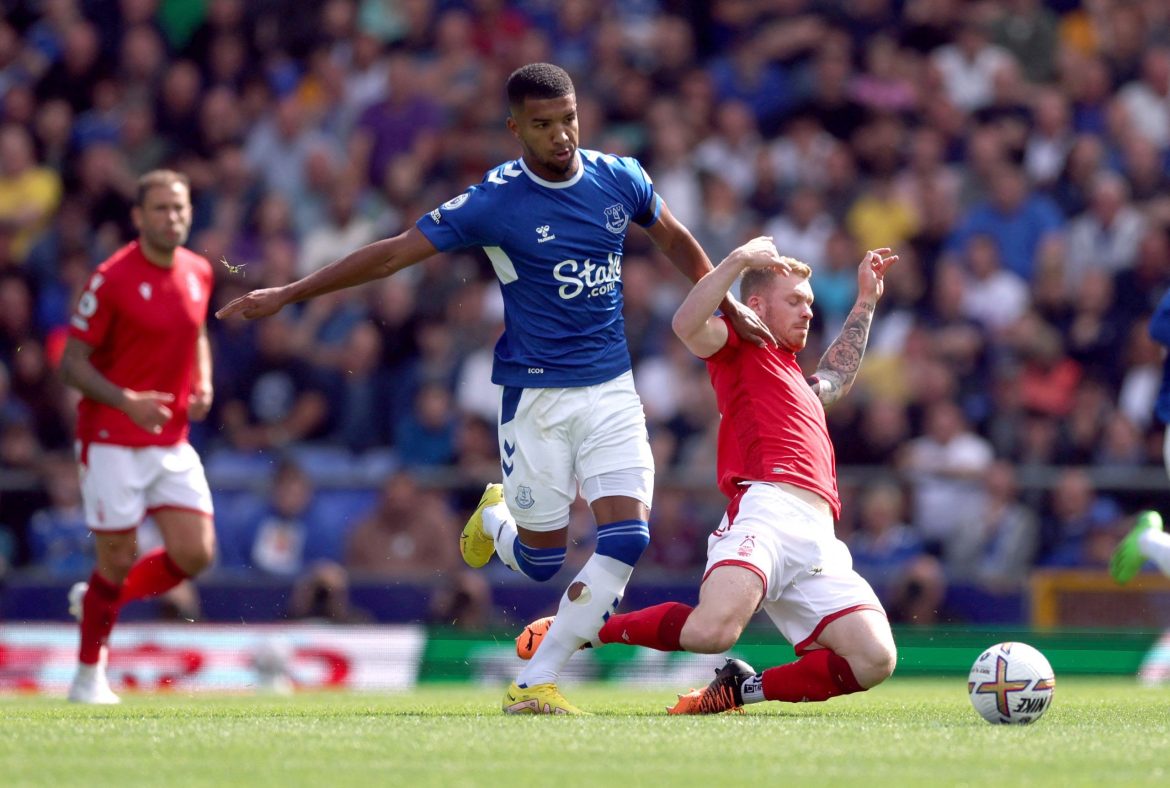Nottingham Forest ‘working on a deal’ for Mason Holgate