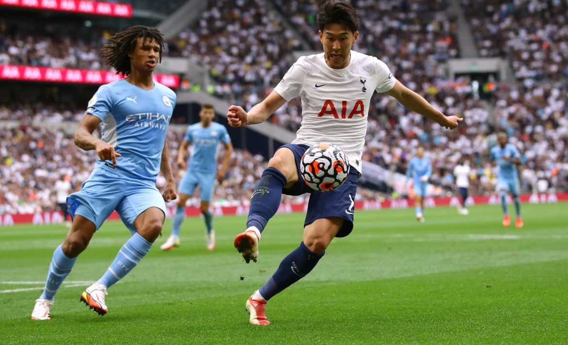 Spurs: Romano drops Ake update