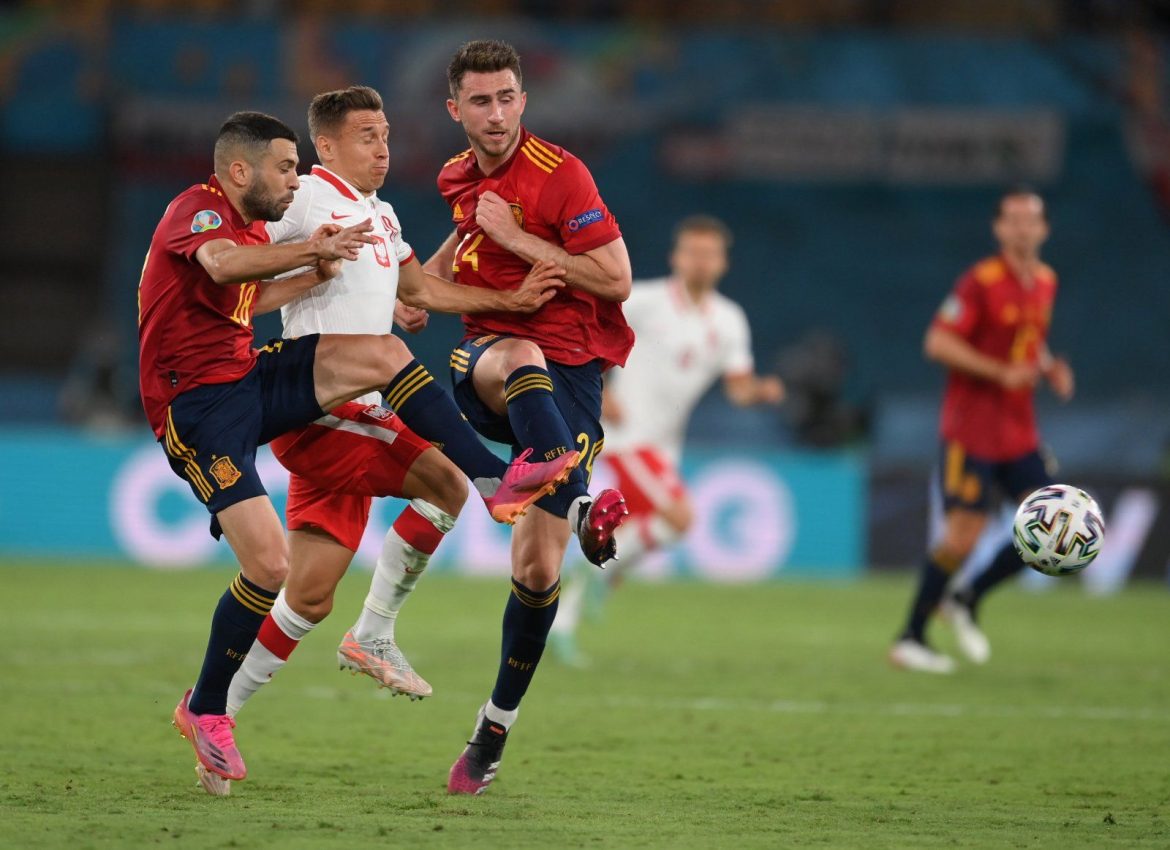 Man City fans delighted with Laporte update