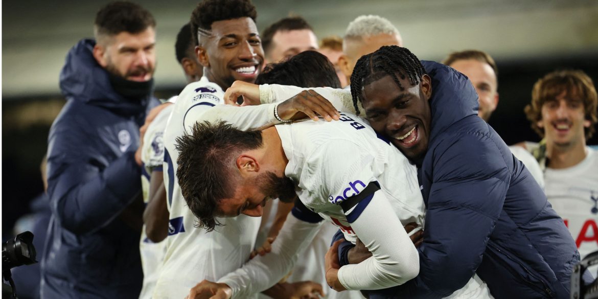 Spurs exploring deal to immediately replace £2m-a-year first team player